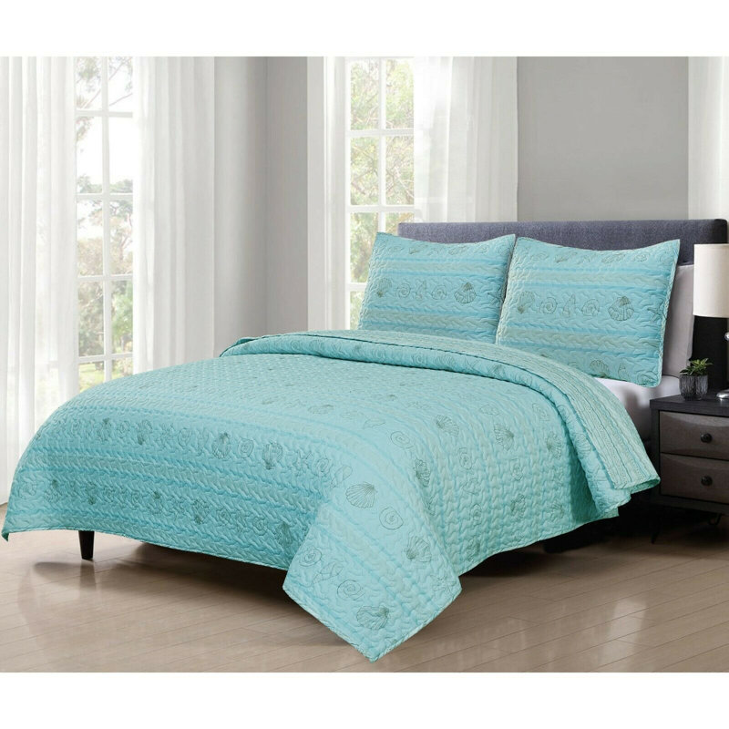 Latitude Run® Lightweight Reversible Quilt Set Wayfair
